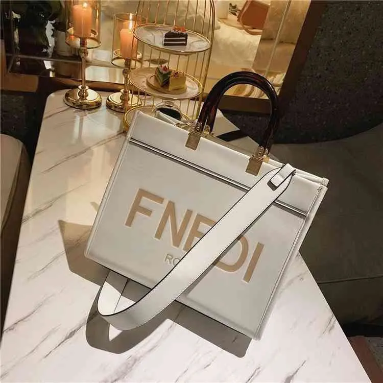 Small handbags on sale deals