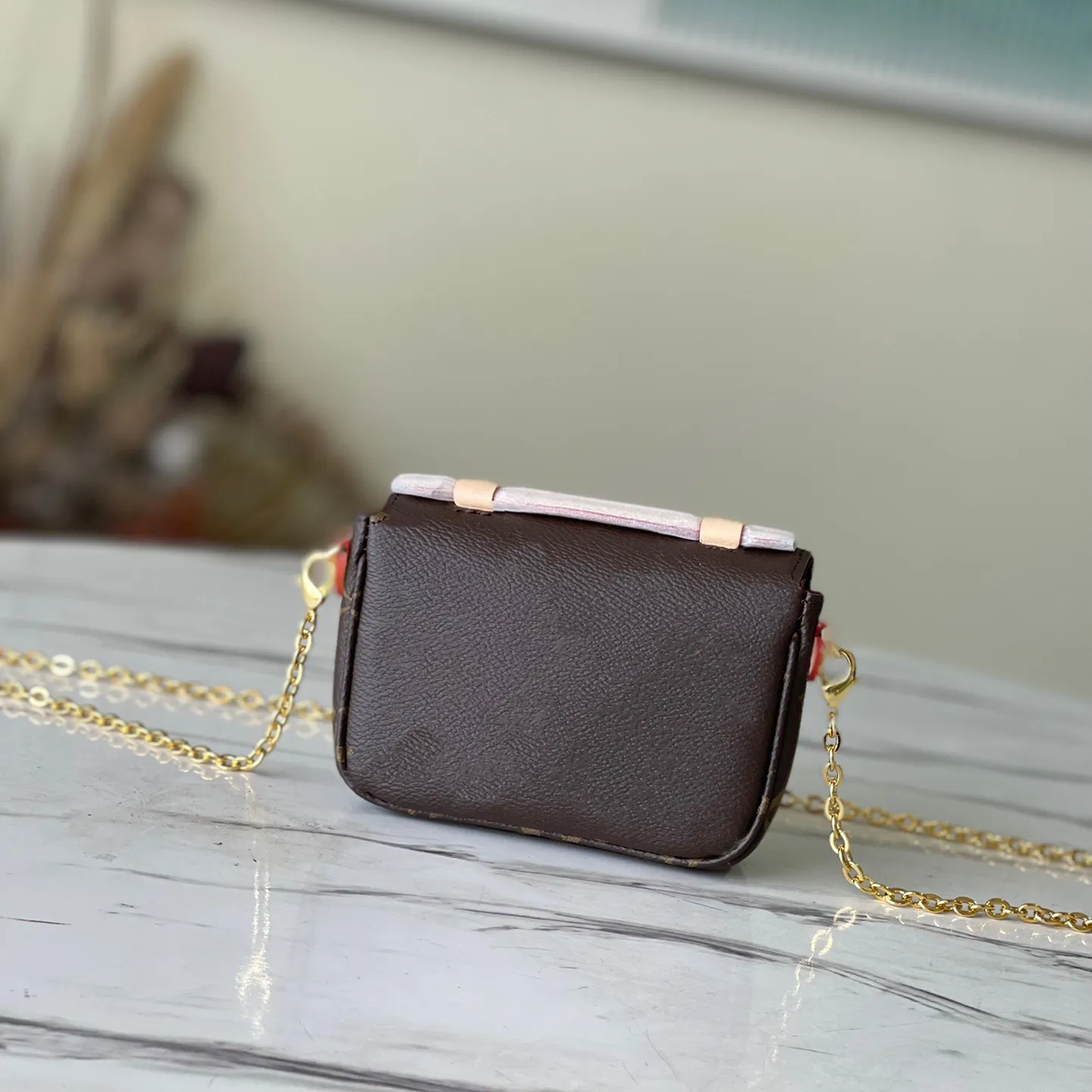 Super cute purses shop