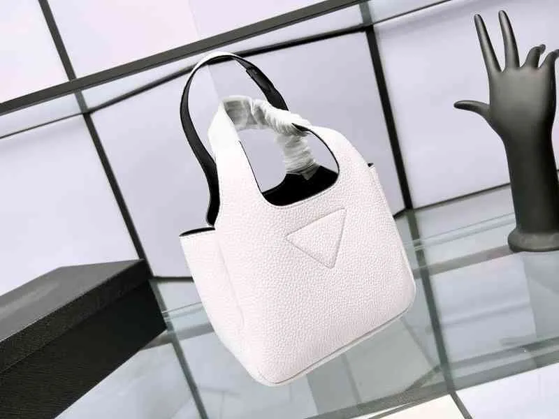 Mini Hubo Tote Bags Designer Bag Cartet para mulheres Brand Breche Strap Moda Mensageiros Únicos Bolsas 220812