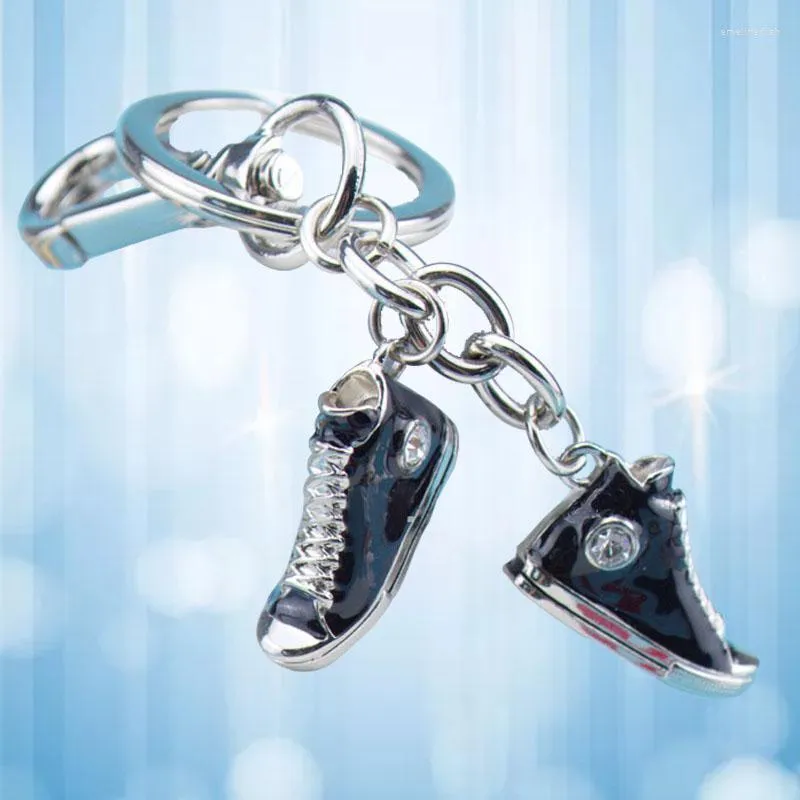 Keychains Flat Shoes Pendant Key Chains For Män Kvinnor manlig kvinnlig bil Keychain väska charm ringshållare Keyring sneaker present Emel22