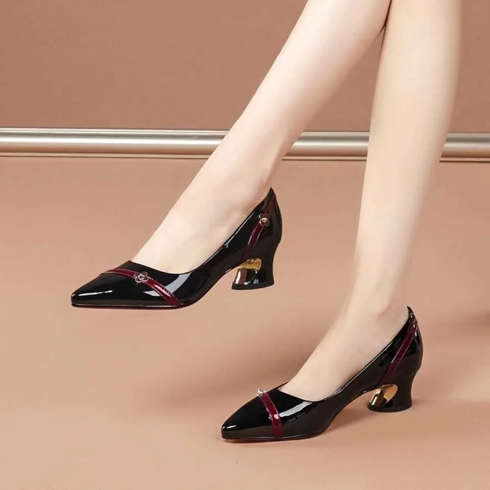 Paris Classic luxury High-heeled Shoes Thick-heeled Women`s Professional Pointed Leather Shallow Mouth Work Designer TopSelling