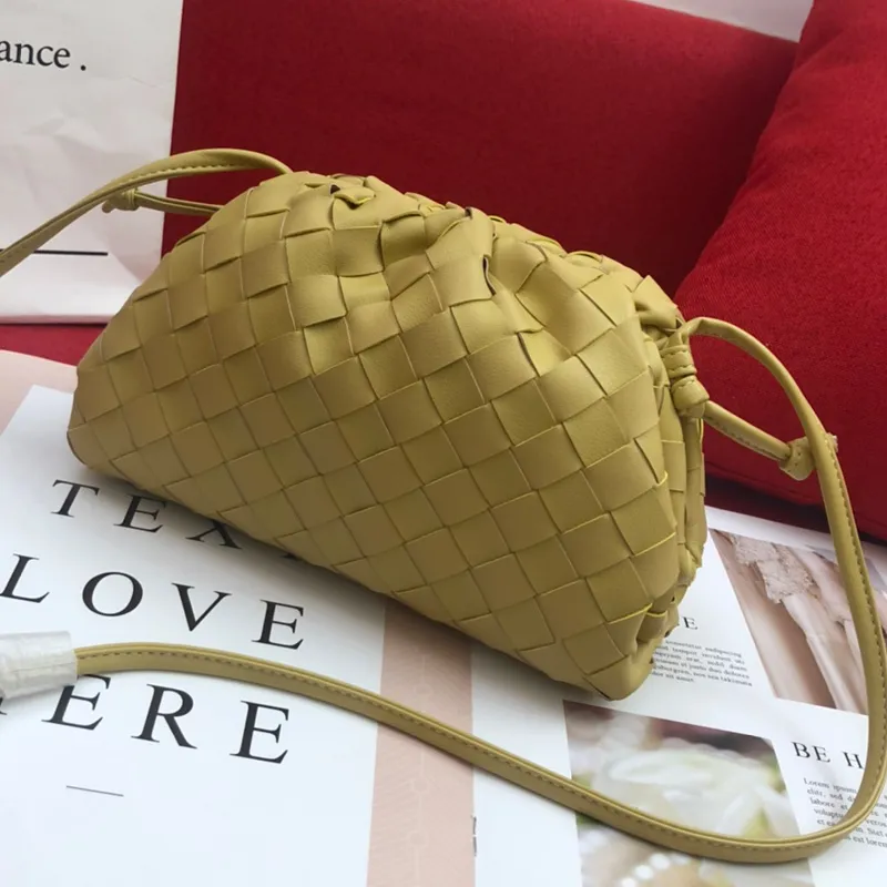 Classic Pouch Soft Sheepskin Leather Woven Handbag Purse Cloud Bag Women Crossbody Bag Crochet Shoulder bags Evening Clutch Bag 1588