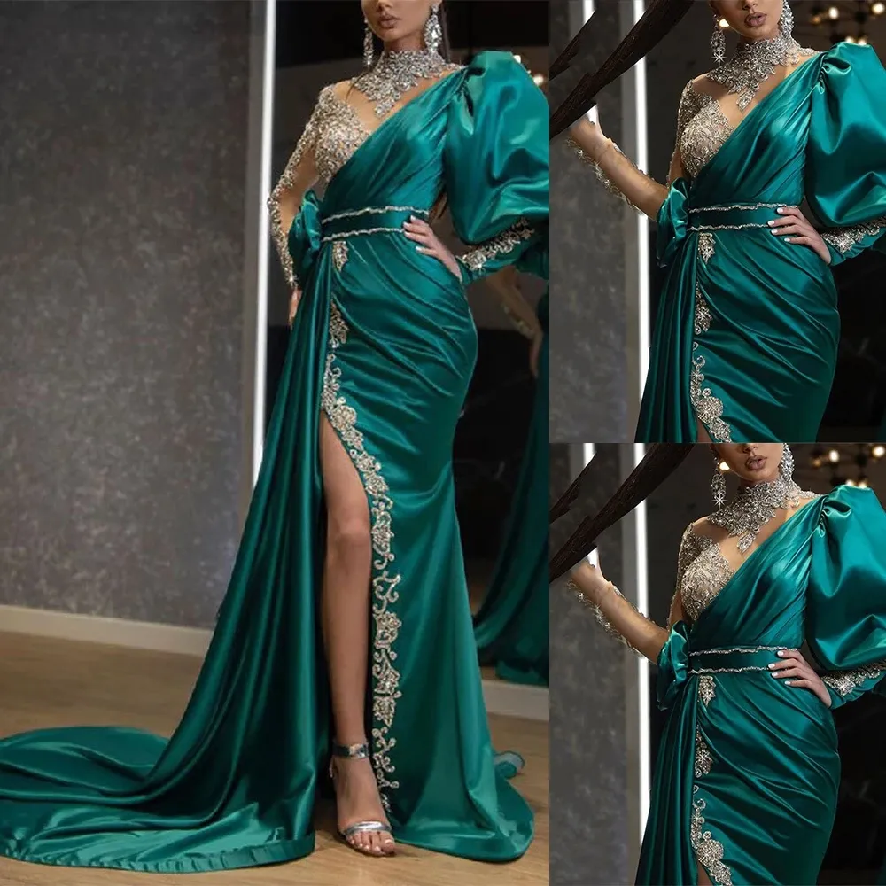 Glamouröse aufstrebende grüne Promise Kleider geschwollene lange Ärmel reine Nackenkleid kundenspezifische Rüschen Seite Split Kristalle roter Teppich -Promi -Party -Kleid