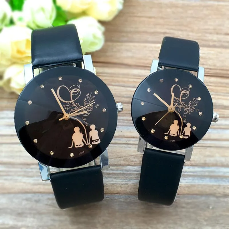 腕時計1 PCカップル時計ファッションカジュアルレザーストラップクォーツレディー腕時計時計女性モントユニセックス恋人クリスマスギフト