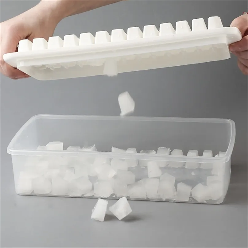 98 Grids Small Cube Mould Box With Lid & Scoop Popsicle Molds Maker Tray Ice Cream DIY Tool Bar Kitchen Accessories 220618