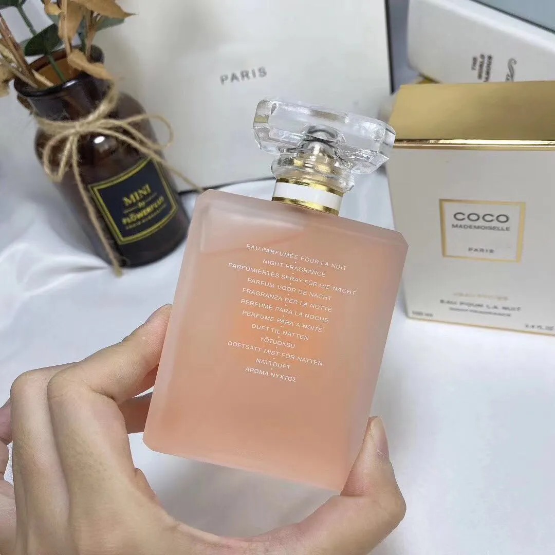 여성을위한 최고 디자이너 클론 향수 100ml EDP 공동 Mademoiselle EAU Natural Spray Perfumes 유명한 브랜드 디자이너 섹시한 향수 도매