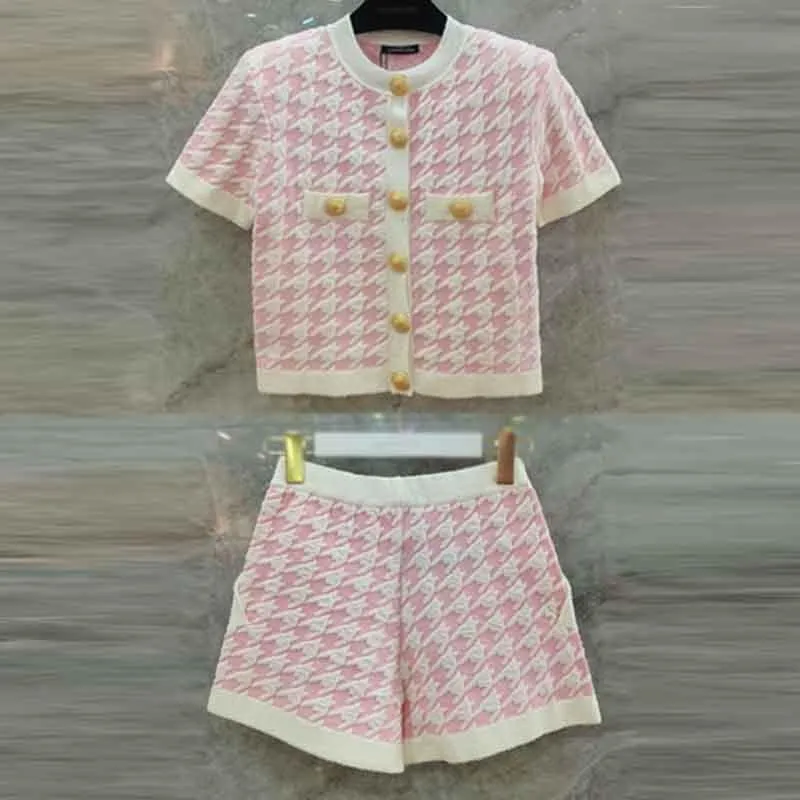 Femininos de tracksuits de tracks de verão de malha xadrez rosa conjunto de temperamentos saco de temperamento Houndstooth camisa redonda pescoço de peito curto shorts de manga curta