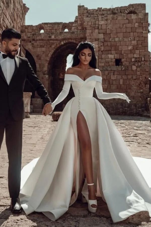 Arabic Dubai Satin Line A Wedding Dress With Off Shoulder Short Sleeves Simples Garden Bridal Gown High Split And Long Train Robe De Mariee Button From Chicweddings 134.06 DHgate.Com