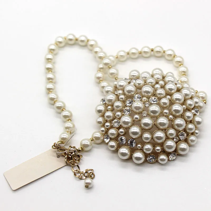 Charm Creative Original Niche Design criativo Round Pearl Loy Colary Pingente Decoração de vestido de festa