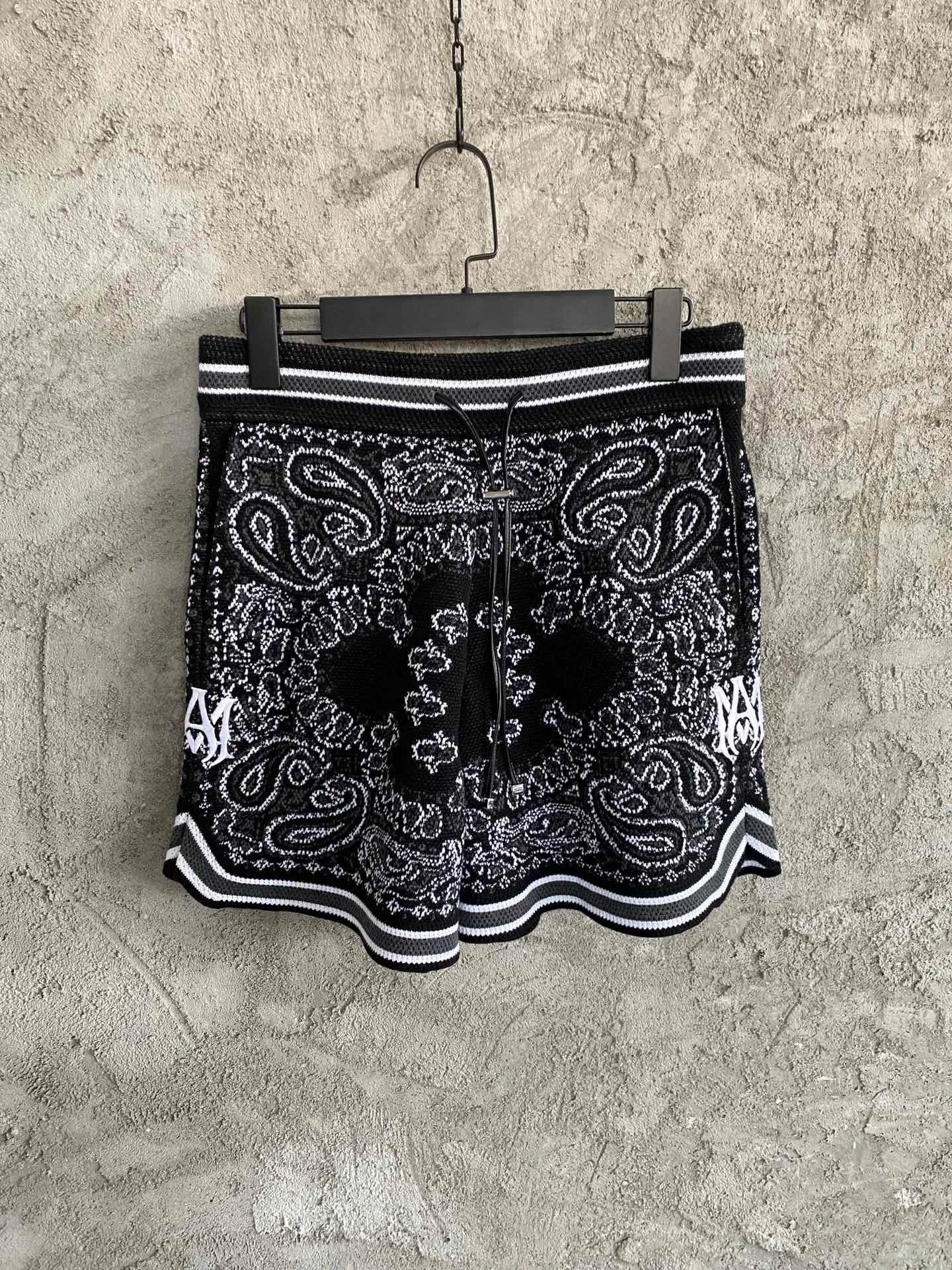 Herrshorts Designershorts Högkvalitativ Fahion kashmir lapptäcke Man Casual Lösa sommarkorta byxor