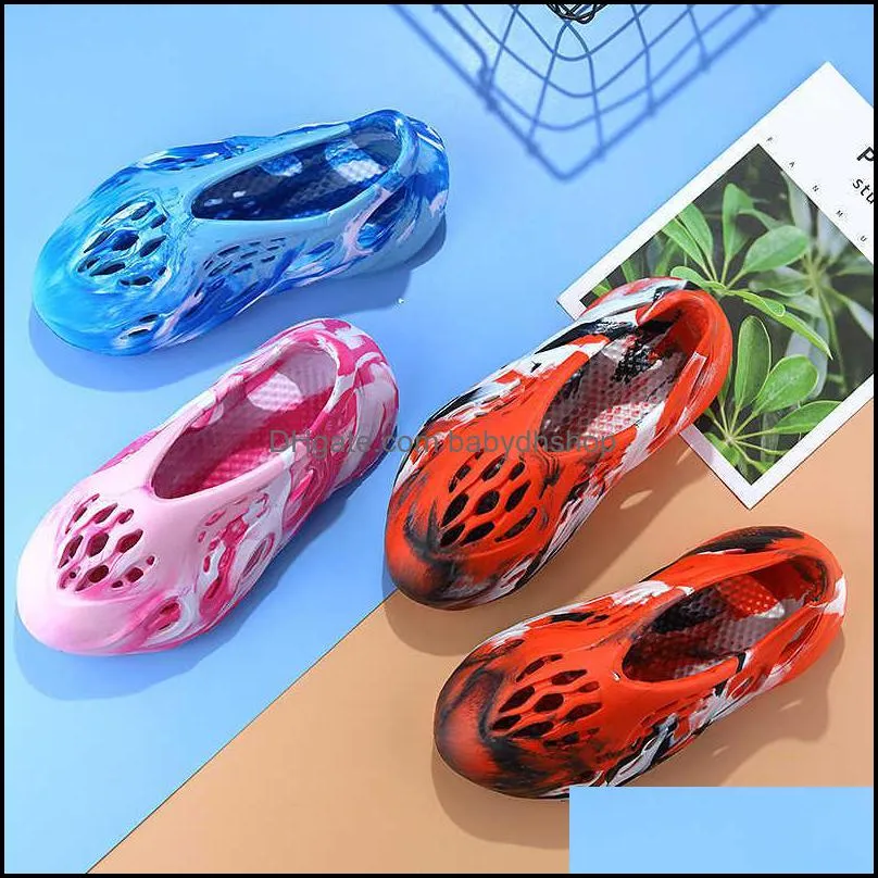 Summer Foam Runners Children Sandals Soft Eva Kids Shoes Boys Beach Croc Clogs Comfortable Camouflage Girls Slip-on Garden Shoes Q0629