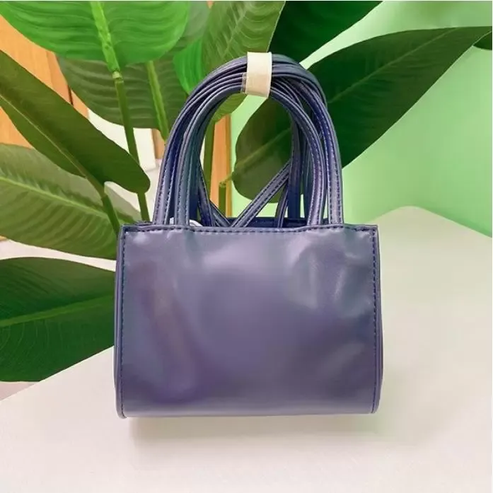 Best Luxury Totes 2022 Literacy Basics