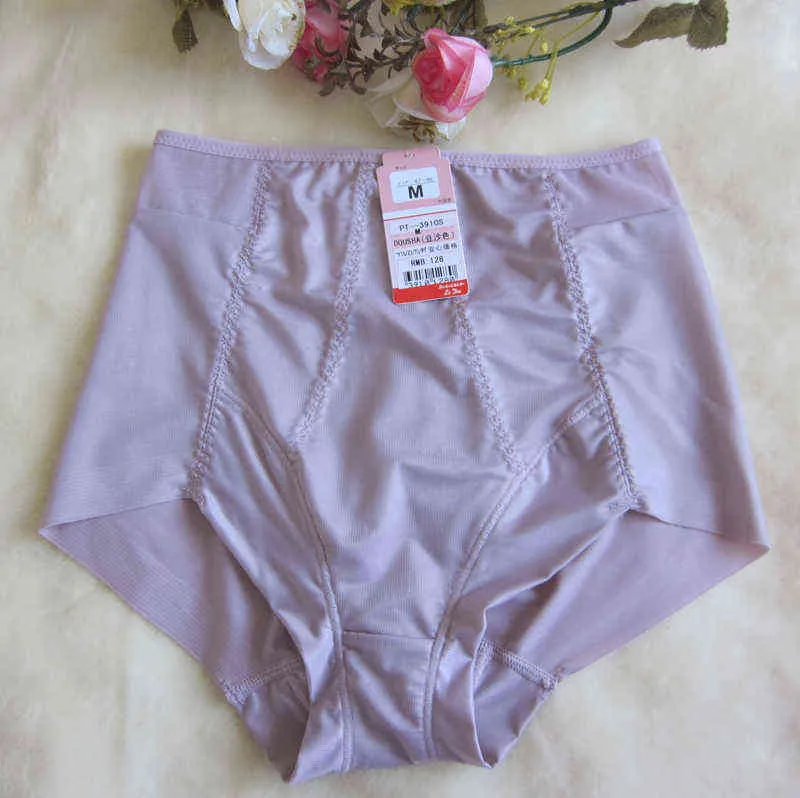 Plus-storlek M-6XL Kvinnor Bekväma underkläderkontroll trosor Korta byxor Summer Shorts under kjol underkläder T220810
