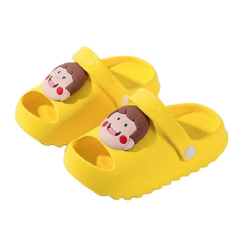 Slipper Summer Slifors per bambini per bambini ragazzi ragazze simpatiche sandali in spiaggia per la spiaggia scarpe scarpe da cartone animato tacchi piatti