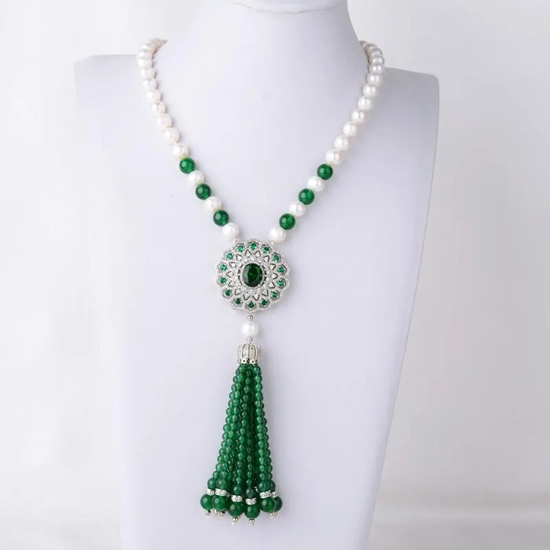 Hangende kettingen 18 "gekweekte witte parelgroene edelstenen stenen ketting cz hangerpendant