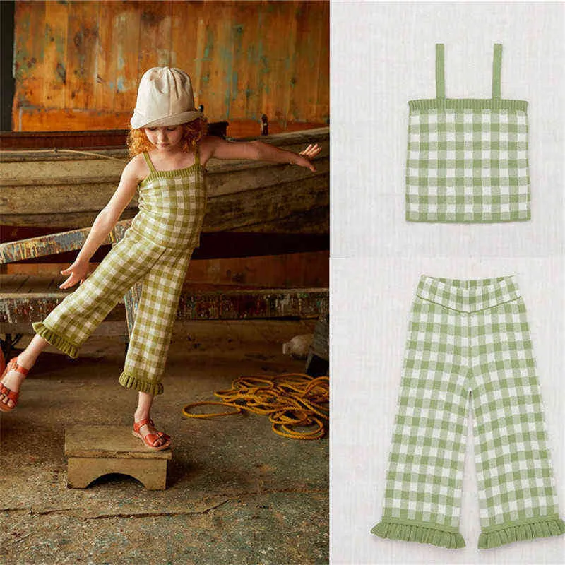 Cute Girls Summer Outfit: Plaid Knit Top & Pants Set - Best