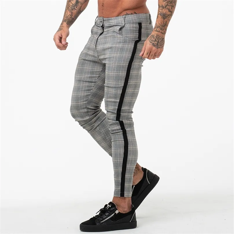 Gingtto Mens Chinos broek Gray Plaid Chinos Skinny Pants voor mannen Side Stripe Stretchy Fitting Athletic Body Building 359 201126
