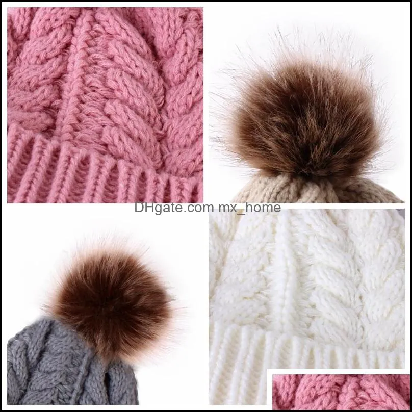 Girls lovely Solid Color Autumn Winter Knit Beanie Hat Fur Pompoms Hats Fashion Woman Warm Cap Comfortable Outdoor Ski Hairball Skullies Casual Caps
