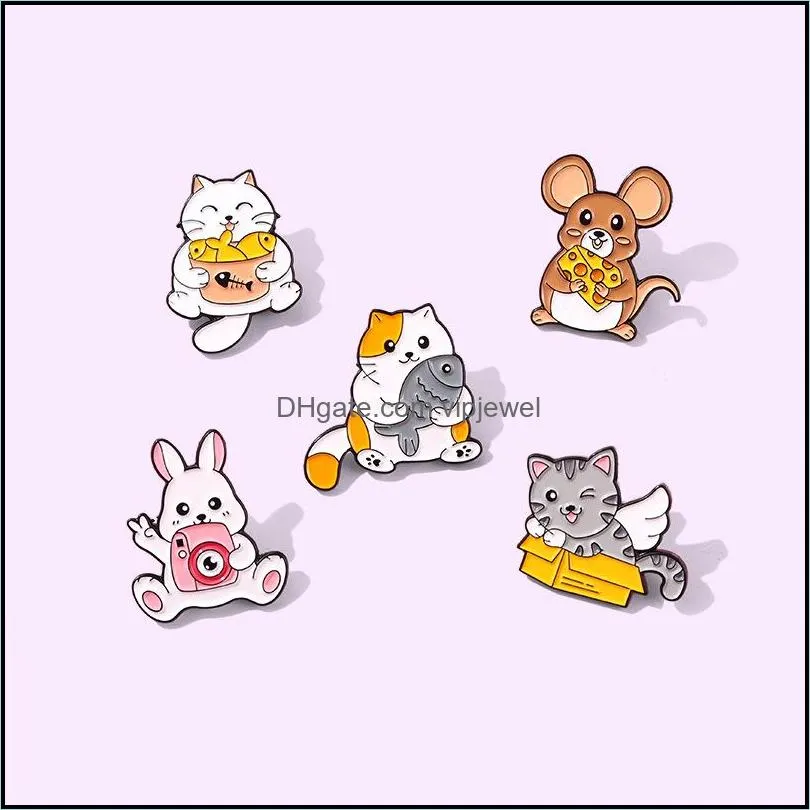 cartoon rabbit mouse cat eat fish model brooches japanese women alloy camera cheese box lapel pins children enamel schoolbag sweater clothes badges