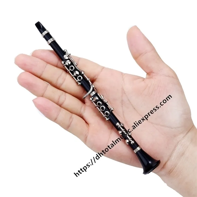 DH Miniature Clarinet Model Mini Musical Instrument Dollhouse Accessoires Ornamenten Christmas Gift Home Decoratie Y200104