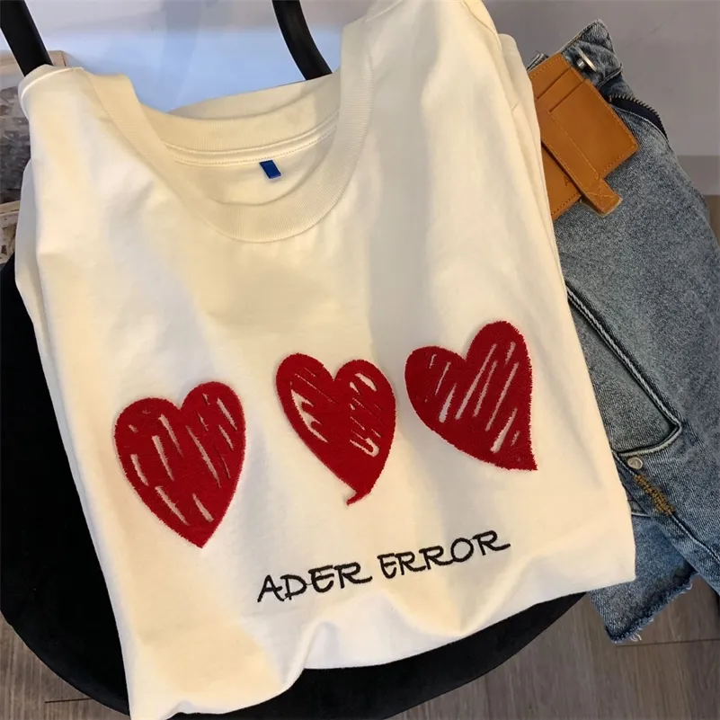 ADER ERROR Graffiti Flocking Heart-Shaped Brodery Tees Män kvinnor T-shirt Ader Error Bomull Kort ärm T-shirt 220608