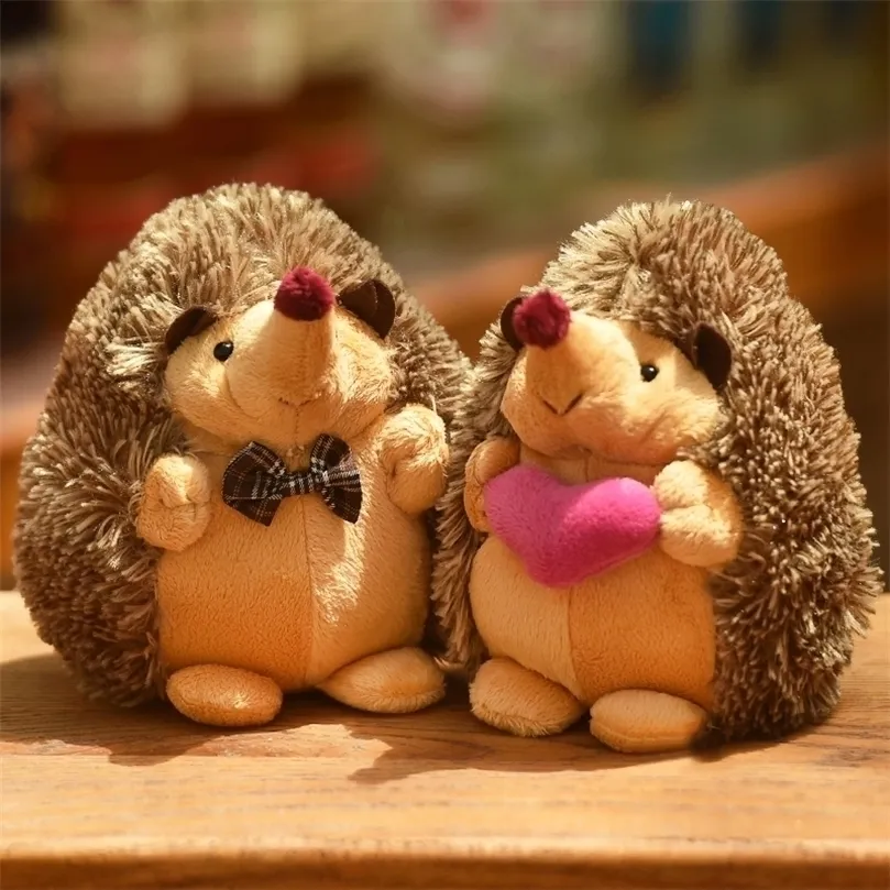 Big Giant Giant Bichued Animais Plush Toy Kawaii Hedgehog Casal Dolls Valentine Gift Dolls 220707