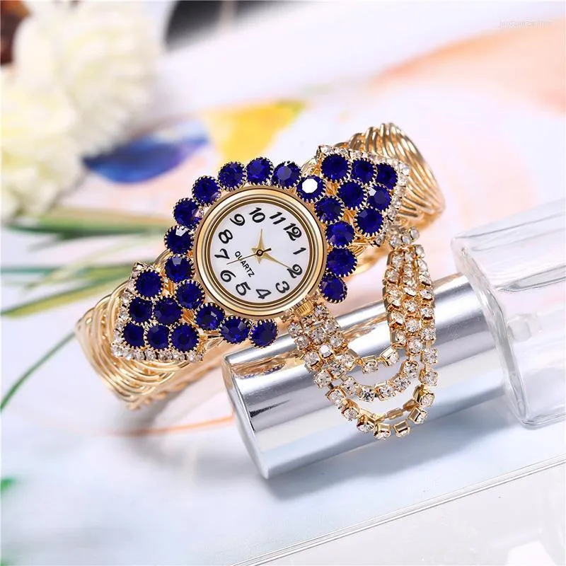 Ladies Watch Diamond Set Ring European And American Style Fashion Retro Temperament Bracelet Women Wristwatches