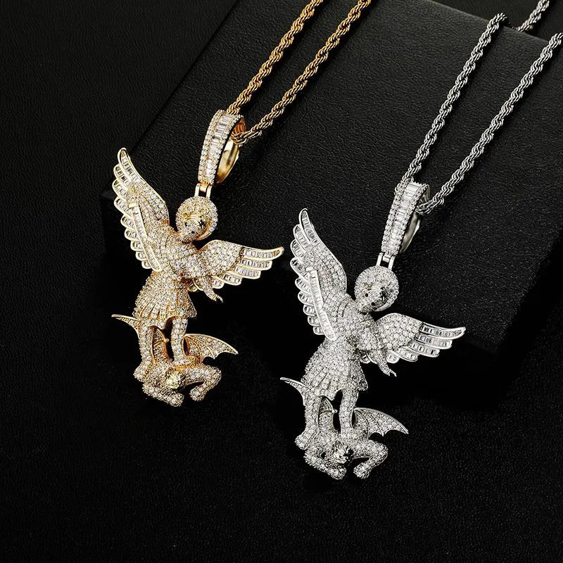 Colares pendentes Hip Hop Micro pavimentado cúbico zirconia Bling gelo anjo derrota o colar de pendentes demon