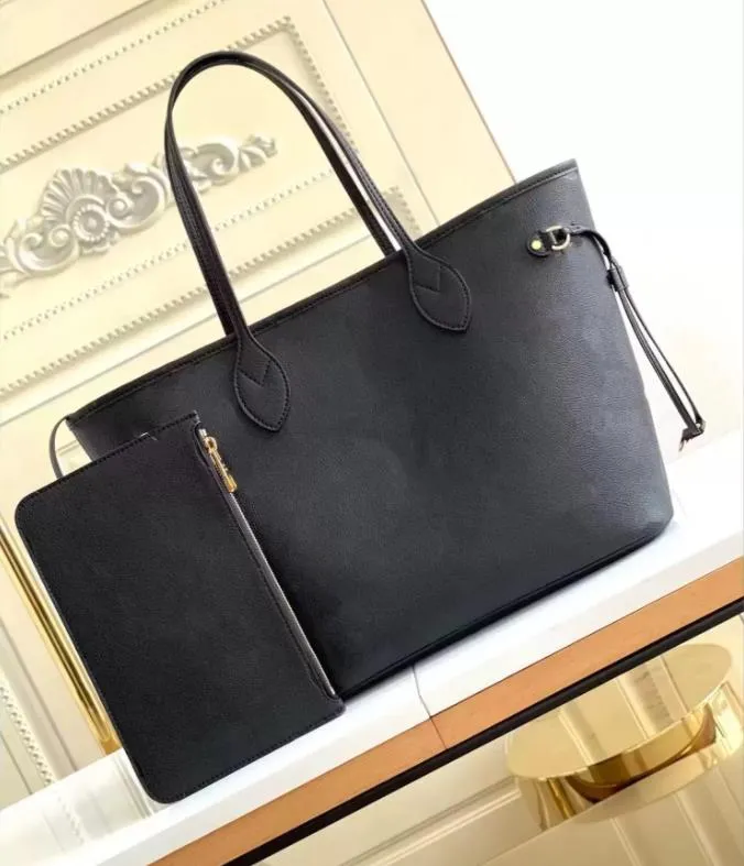 Lot De 50 Sacs Shopping De Créateur Authentiques - Occasion - Multi Marques & Couleurs