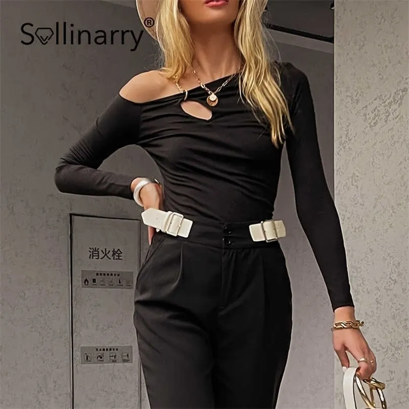 Solliner seksi kapalı omuz içi boş outlar kadınlar bahar siyah parti üst tees moda uzun kollu ince bluz 210709