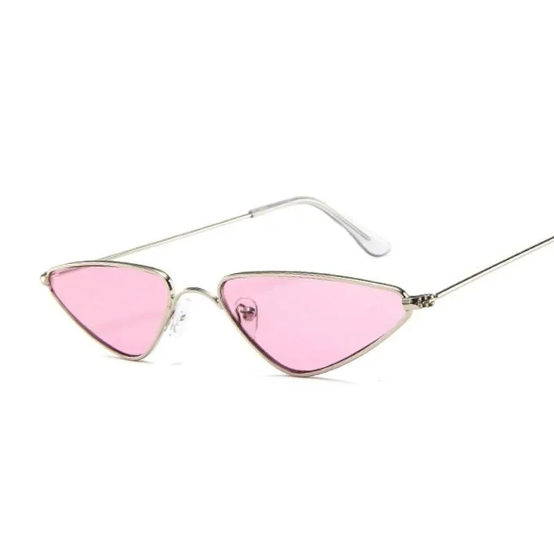 Occhiali da sole Donne rosa gatto occhio carino designer di marchi sexy estate retrò piccolo telaio rosso cateye glassunglasses da sole