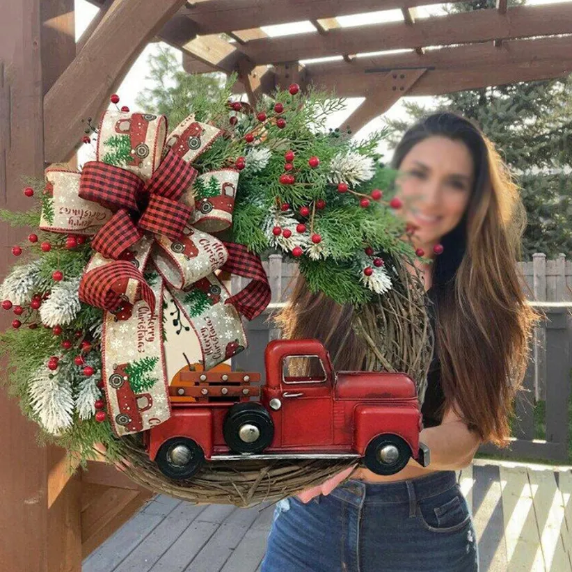 New 2022 Red Truck Christmas Wreath Window Front Door Decoration Wall Hanging For Xmas Decorations Props Party Home C0622W