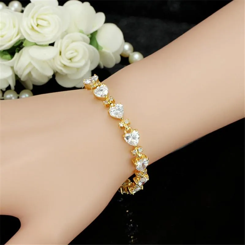 braccialetto d'amore designer per donna Bracciale tennis Cuore AAA Cubic Zirconia Bracciali in oro 18 carati Moda di lusso Gioielli in rame San Valentino Regalo per ragazze da donna