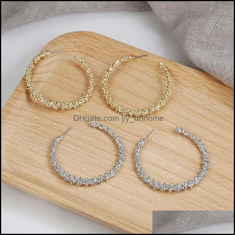 New Korean Metal Big Hoop Earrings for Women Gold Round C Exaggerated Geometric Statement Earring Elegant Hanging Fashion Jewelry