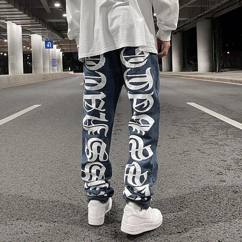 Achterkant Letter Print Gewassen Blauwe Heren Jeans Broek Gescheurd Streetwear Rechte Casual Oversized Baggy Denim Broek308g