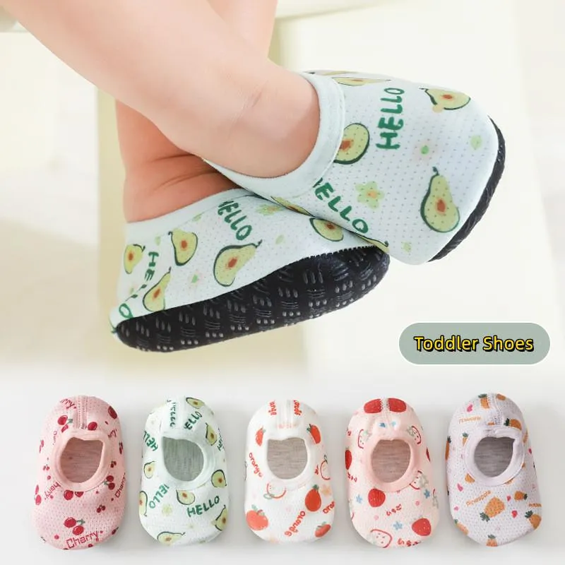 Primeros caminantes zapatos para niños pequeños suaves calcetines sin desliz