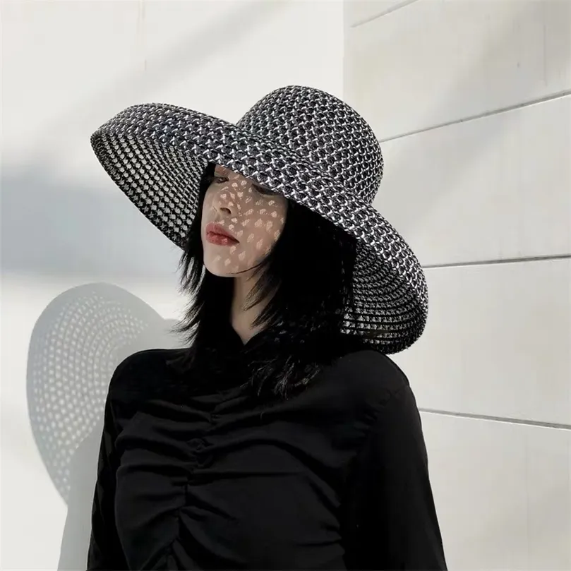 Retro Round Top Hat Ladies Sun Hats Travel Holiday Visor Hats Vintage Women Beach Hat Black and White Wholesale 220712