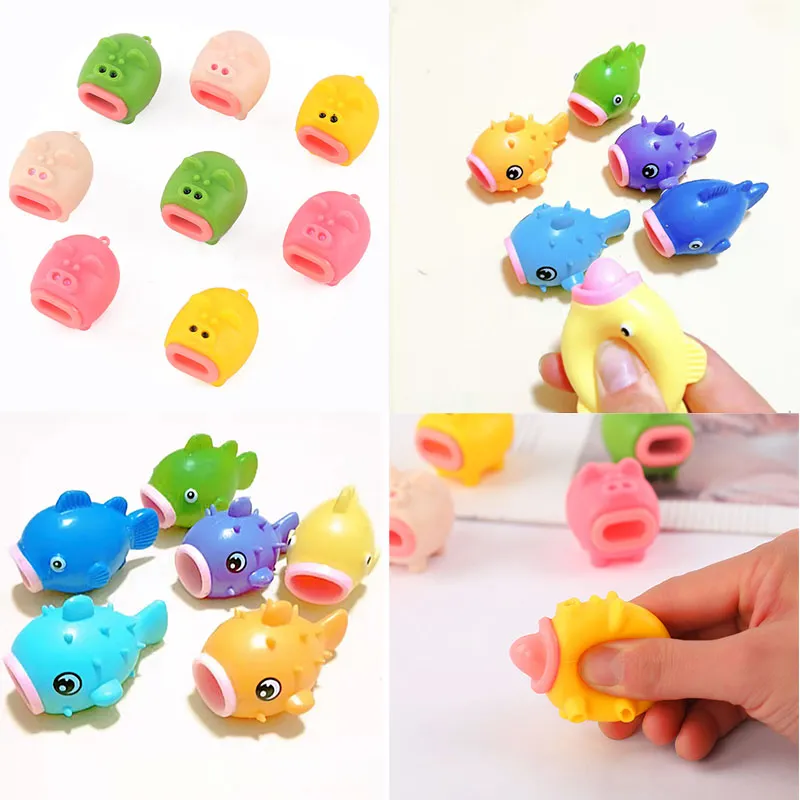 Toys de porco de boneca convexa Fidget Toys Keychain Squeeze Small Toy Bump Tongue Key Buckle Children's Decompression Birthday Party Surprise Gifts