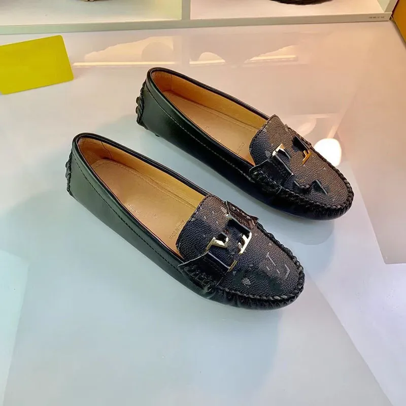 Handgefertigte Gloria-Loafer für Damen, klassische Nieten unten, Fliege, beschichtetes Canvas, Blumendruck, umgekehrte Modeschuhe mkjkk00003