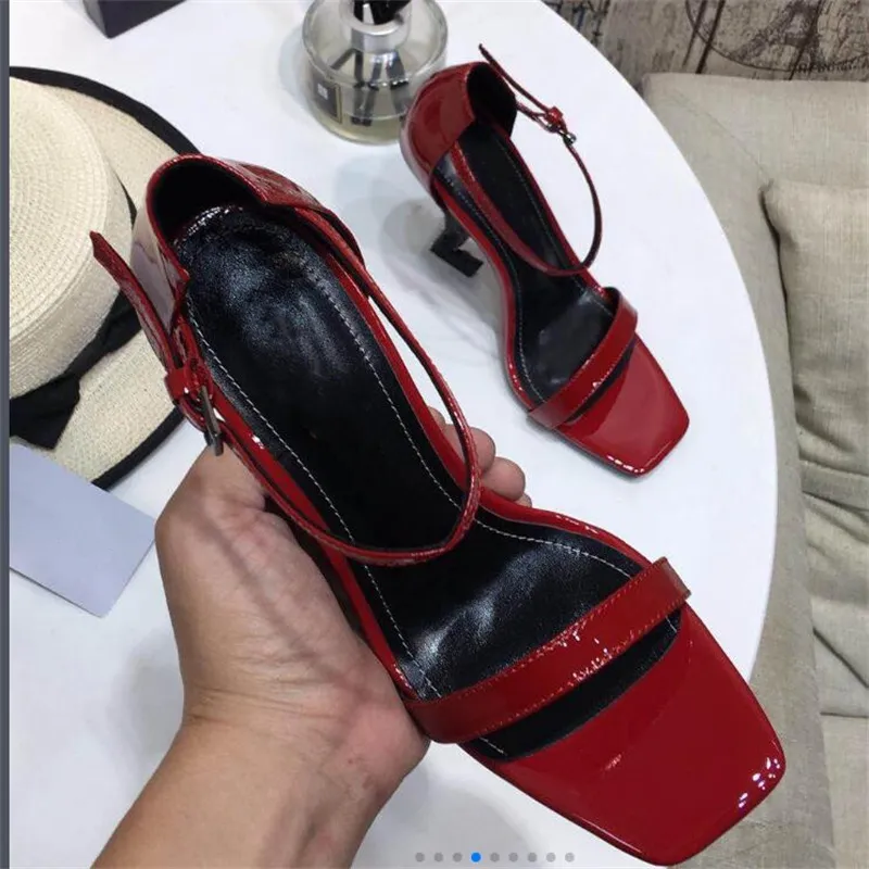 woman sandals High-heeled fashion Luxury Designers Shoe sexy Heels Black Gold Red Wedding party shoes 35-40 With Box