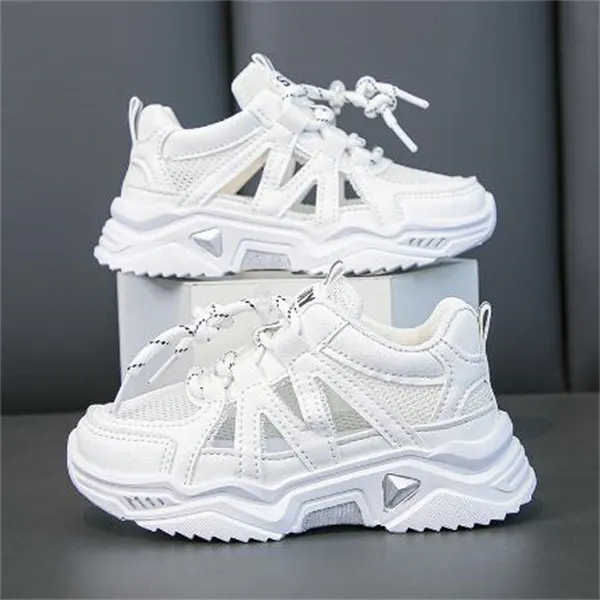 Scarpe da ginnastica casual per bambini Scarpette bianche Scarpe leggere in pelle per bambini Mesh traspirante Ragazzo ragazza Tendenza Stivaletti sportivi alla moda