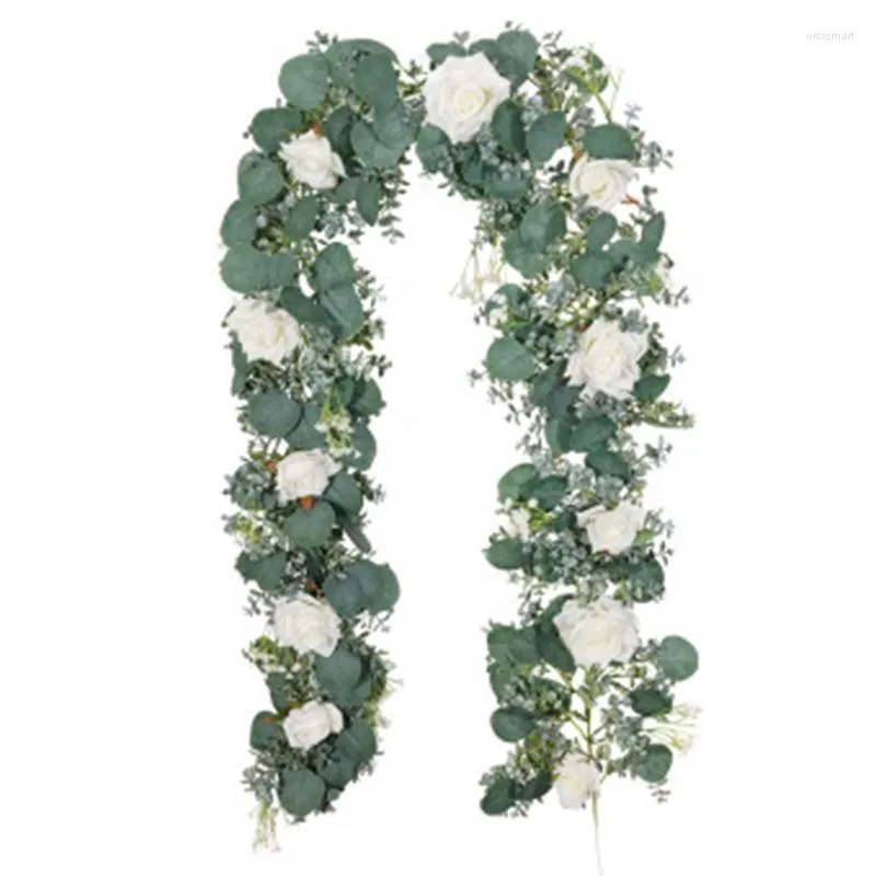 -Guirlande d'eucalyptus de fleurs de plantes artificielles avec des feuilles de verdure de roses blanches pour la toile de fond de mariage
