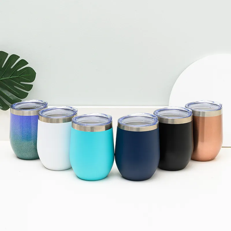 Tasses à café multicolores en acier inoxydable de 12 oz, tasses isolantes à double paroi avec couvercle en plastique scellé, logo imprimé dessus comme cadeaux promotionnels