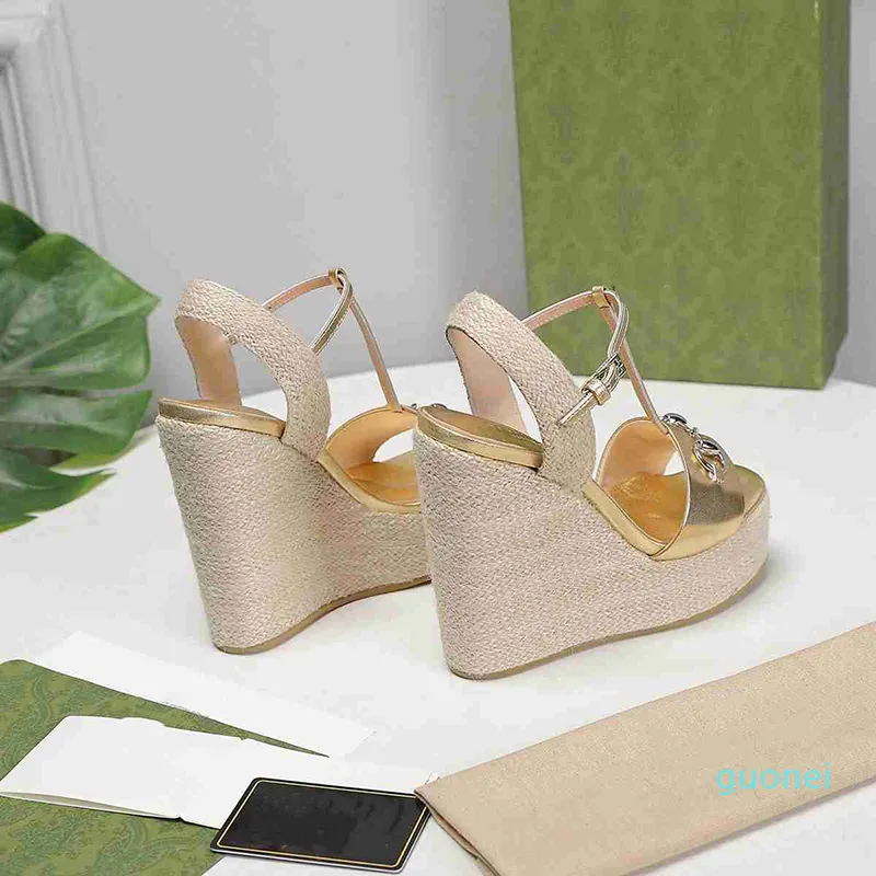 Summer Wedge Sandal Fashion Designer Platform Sandals Boucle en cuir véritable T-strap Femmes Slides Beach Sandles t5565