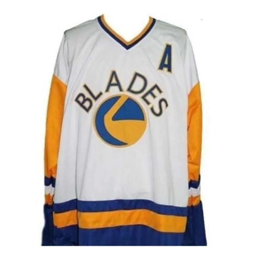 MCustomize Thr tage Saskatoon Blades Hockey Jersey Broderie Cousu ou personnalisé n'importe quel nom ou numéro rétro Jersey