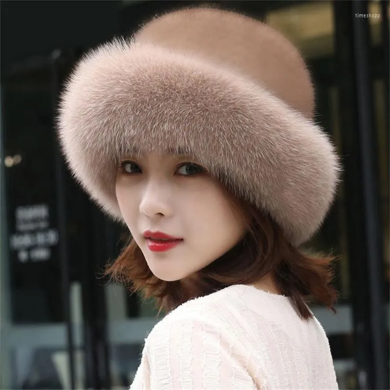 Beanie/Skull Caps Winter Women's Faux Fur Hat Lady Warm Cap met rand oorbeschermers