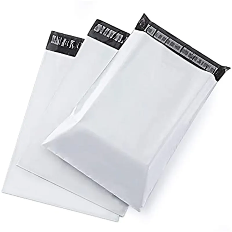 Vit Courier Bag Express -kuvertförvaringspåsar Mail Bag E -postväskor Självhäftande tätning Plastförpackning Pouch 50 st/partier