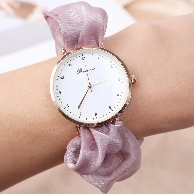 Wristwatches Ladies Cloth Wristwatch Fashion Ribbon Digital Watch For Women Dress Bracelet High Quality Sweet Girls Relogio Feminino