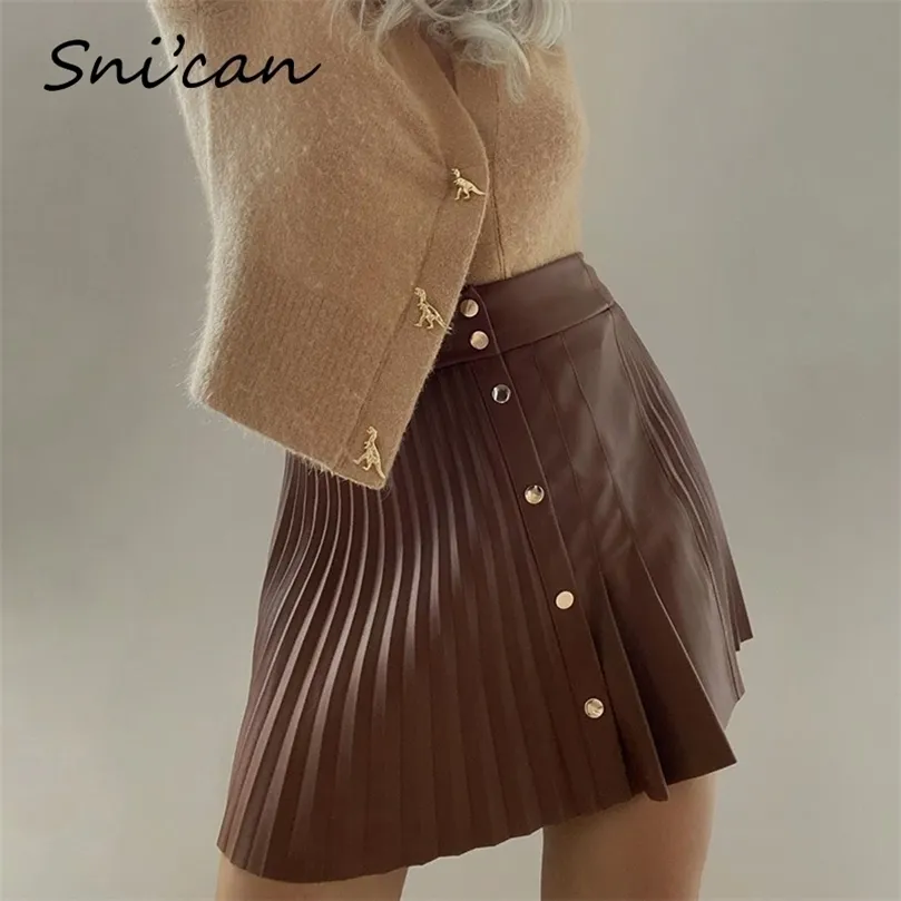 Snicin Faux Skórzana spódnica wysoka talia Buttons Seksowna mini plisowana spódnica Asymetryczna moda Faldas Cortas Za Women Jupe Femme 210315