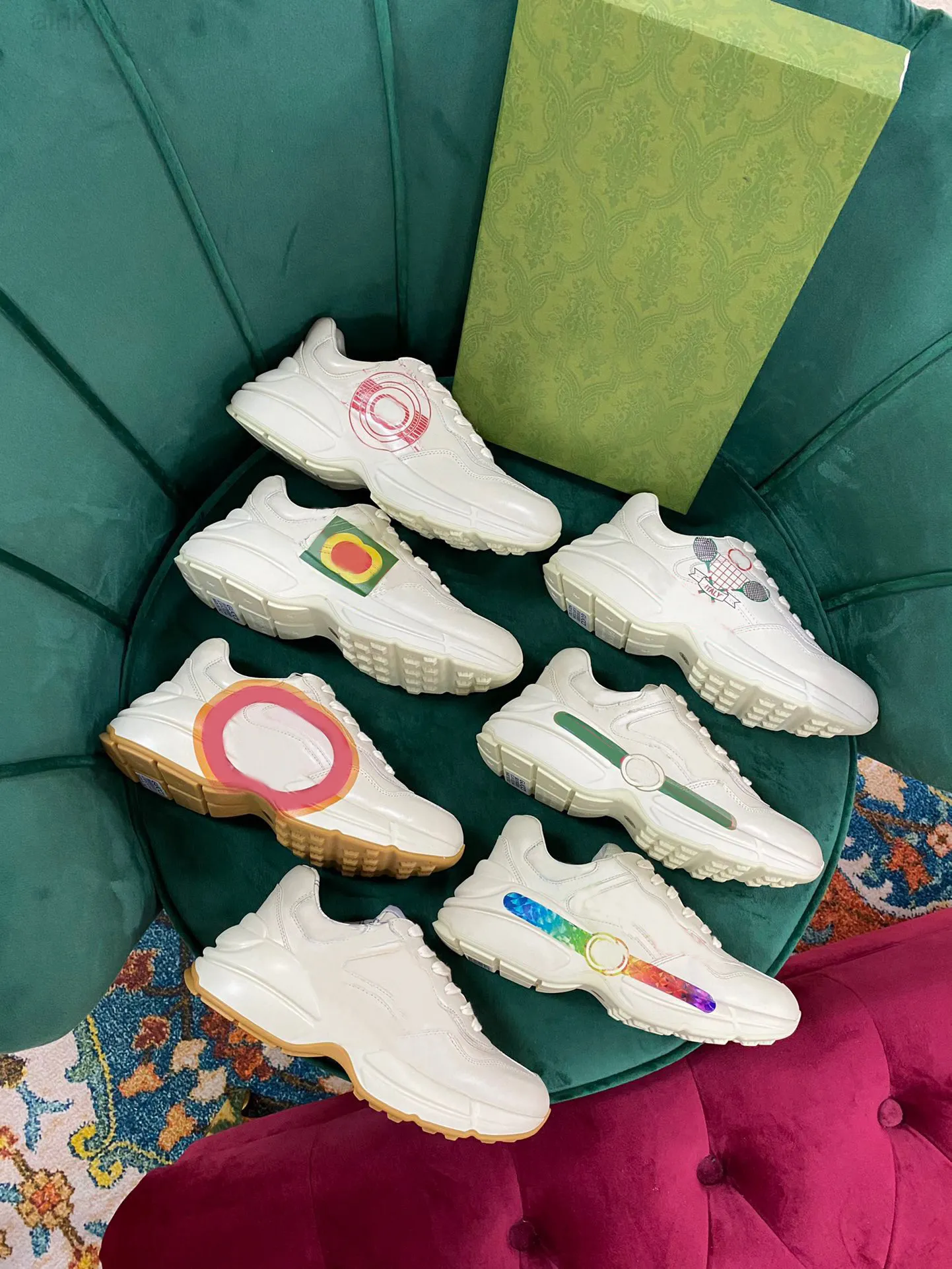 Дизайнерские кроссовки Rhyton Ботинки для обуви Мужчины Женщины Кроссовки Vintage Luxury Chaussures Женская спортивная повседневная обувь Дизайнеры Runner Sneaker